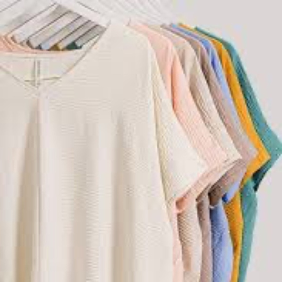 Gorgeous Grey Jodifl V Neck Top Size Med Like New Condition - Picture 1 of 2